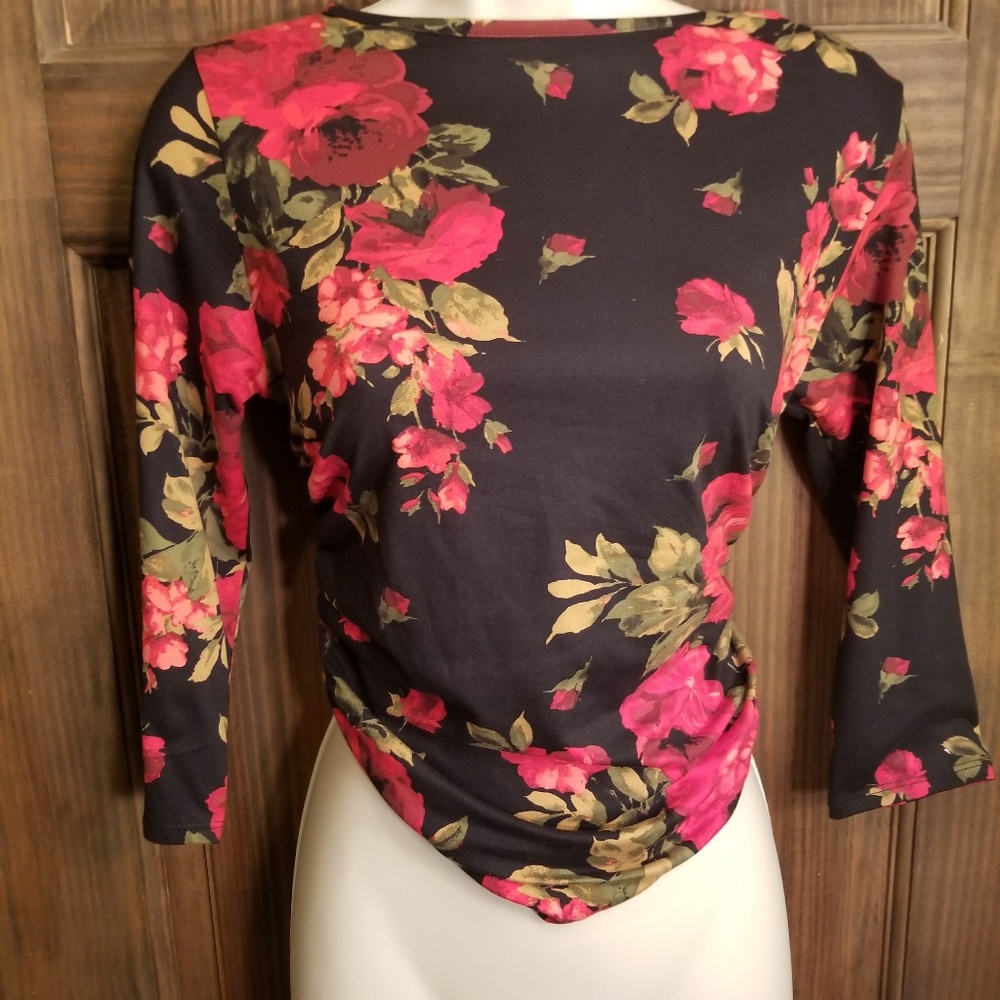Rouched rose crop top